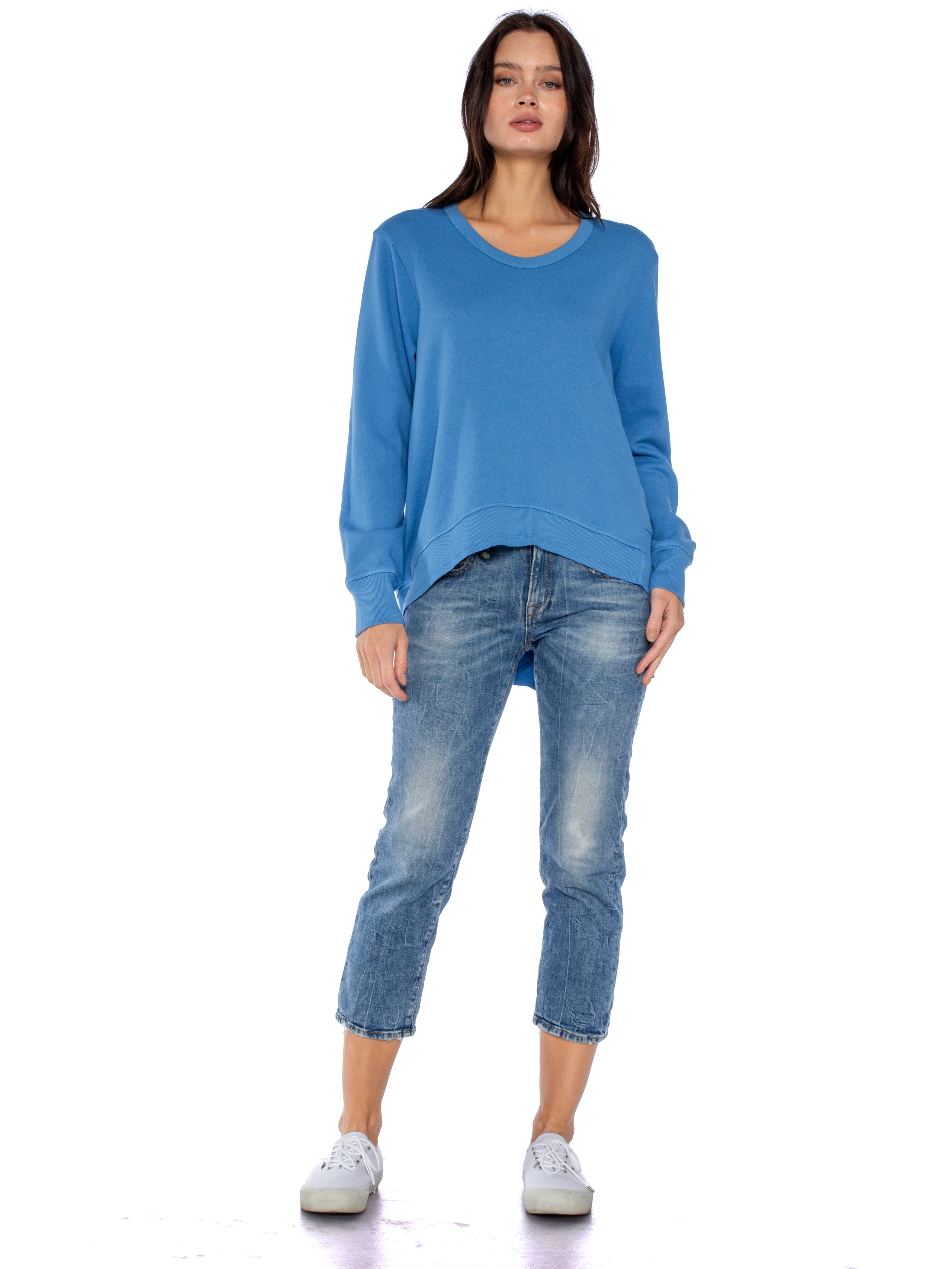 blue top#color_china blue