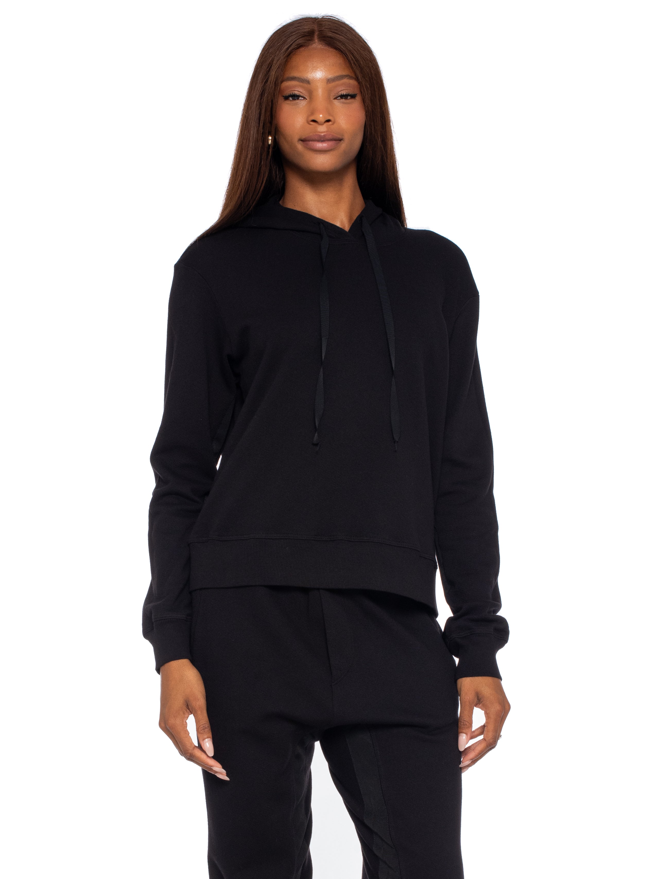 black sweatshirt#color_black