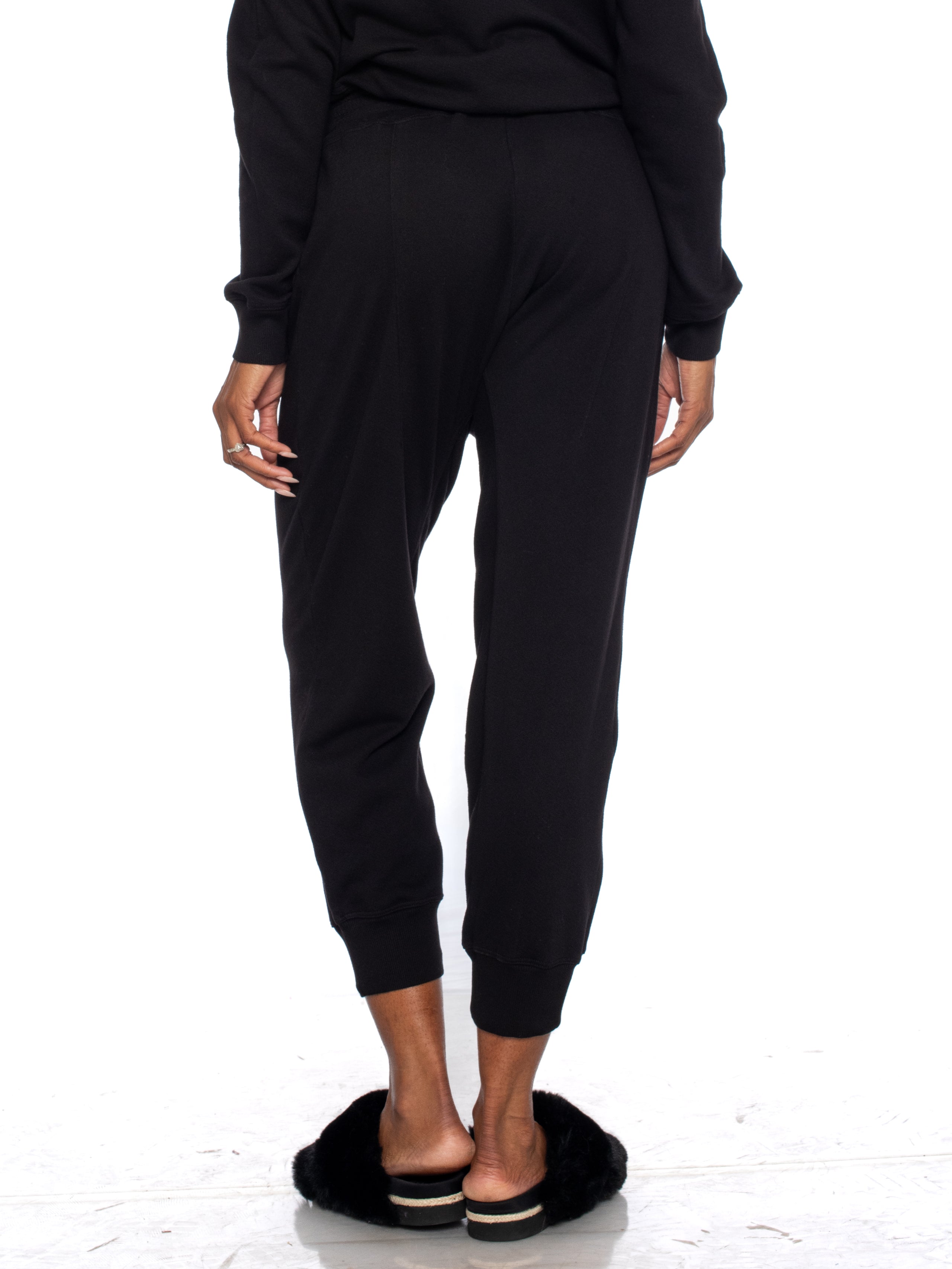 black pant#color_black