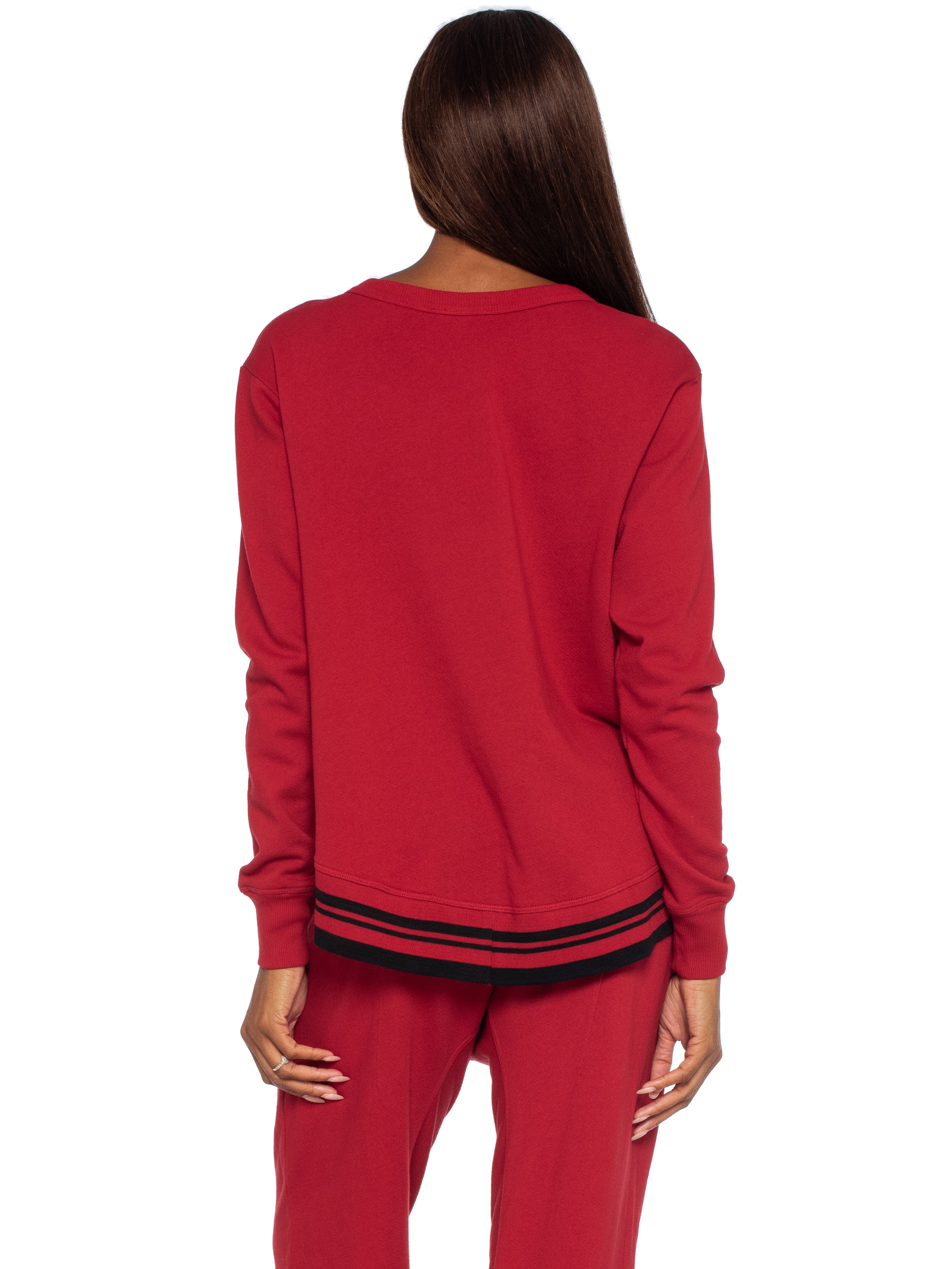 red sweatshirt#color_lipstick
