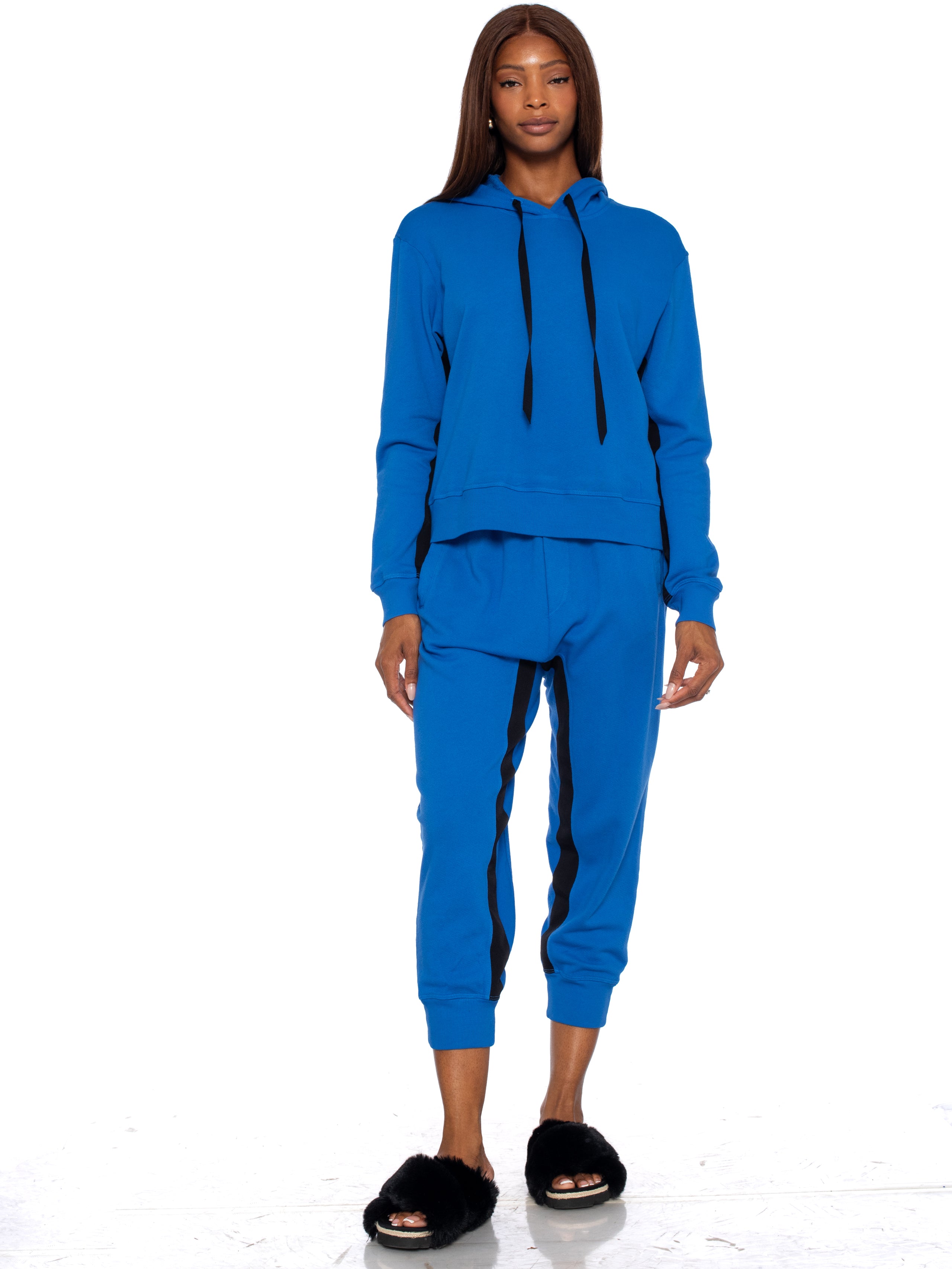 blue sweatshirt#color_cobalt