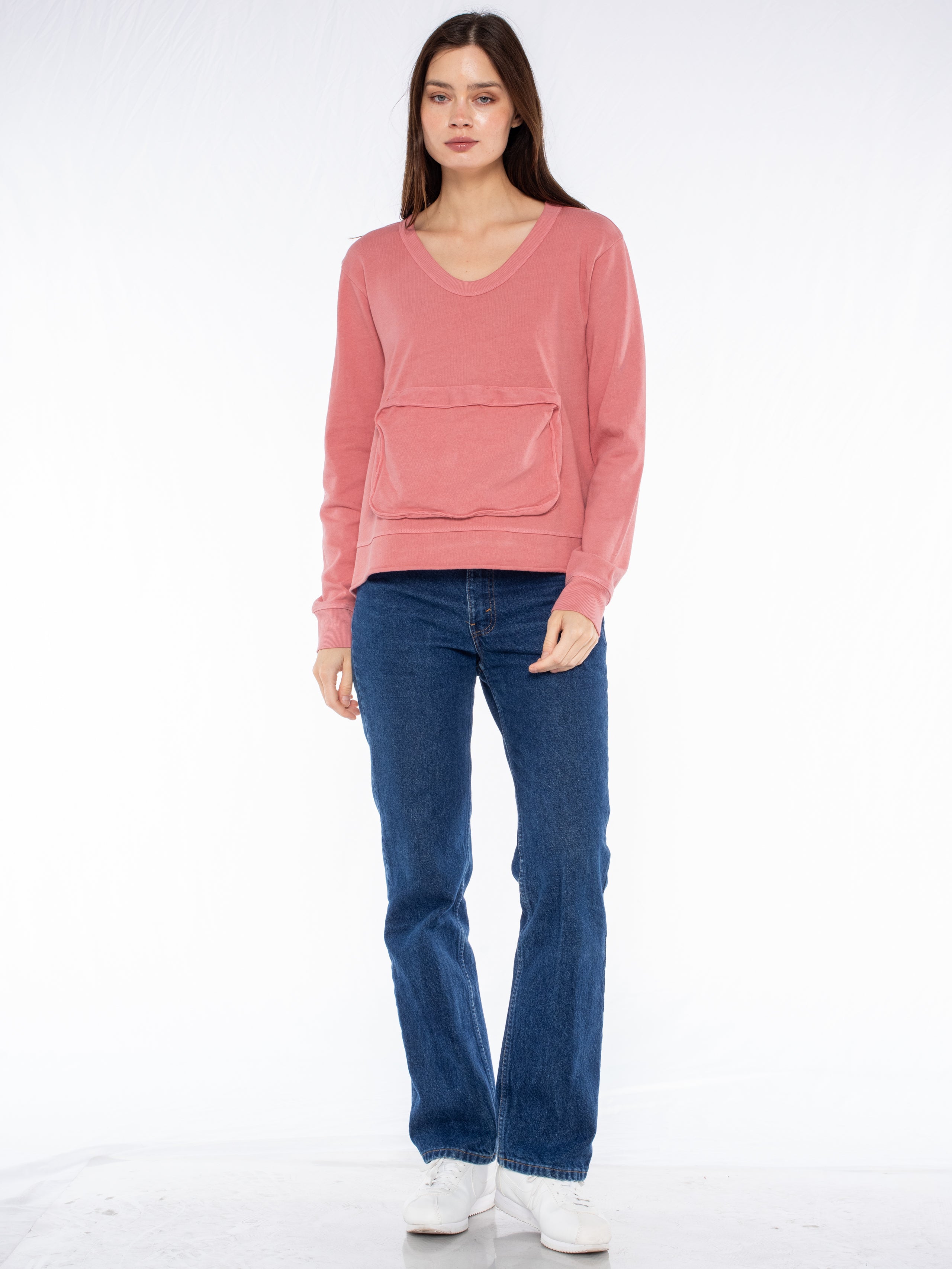 pink sweatshirt#color_tea rose