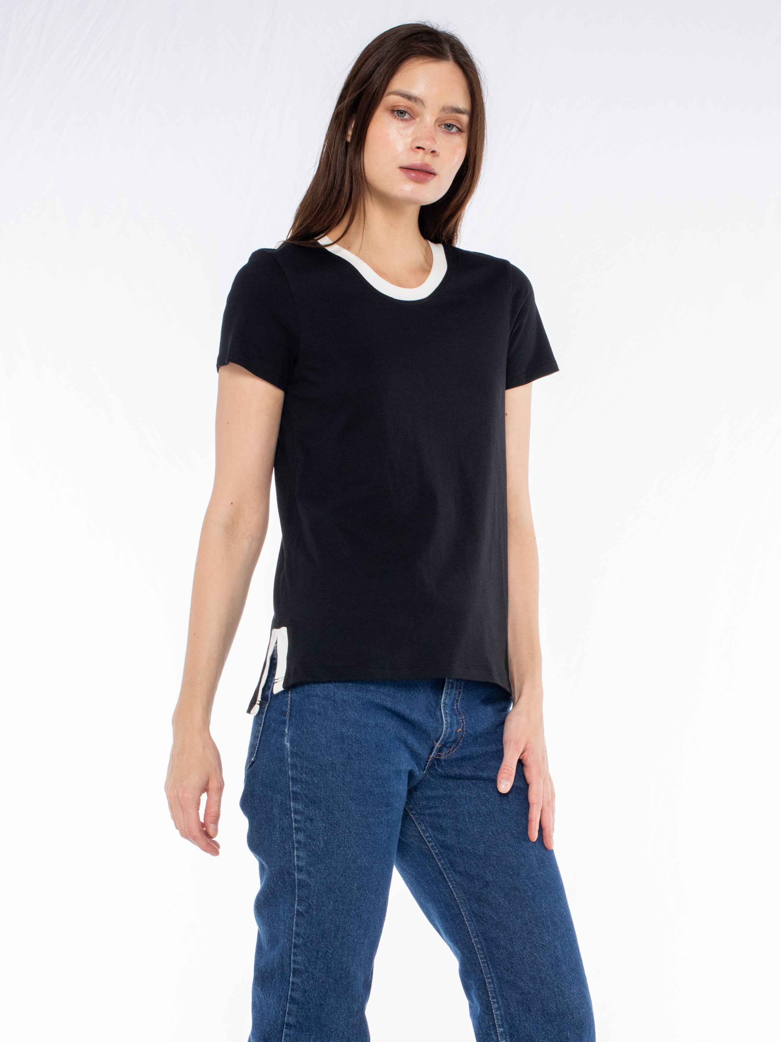 black top#color_black/white