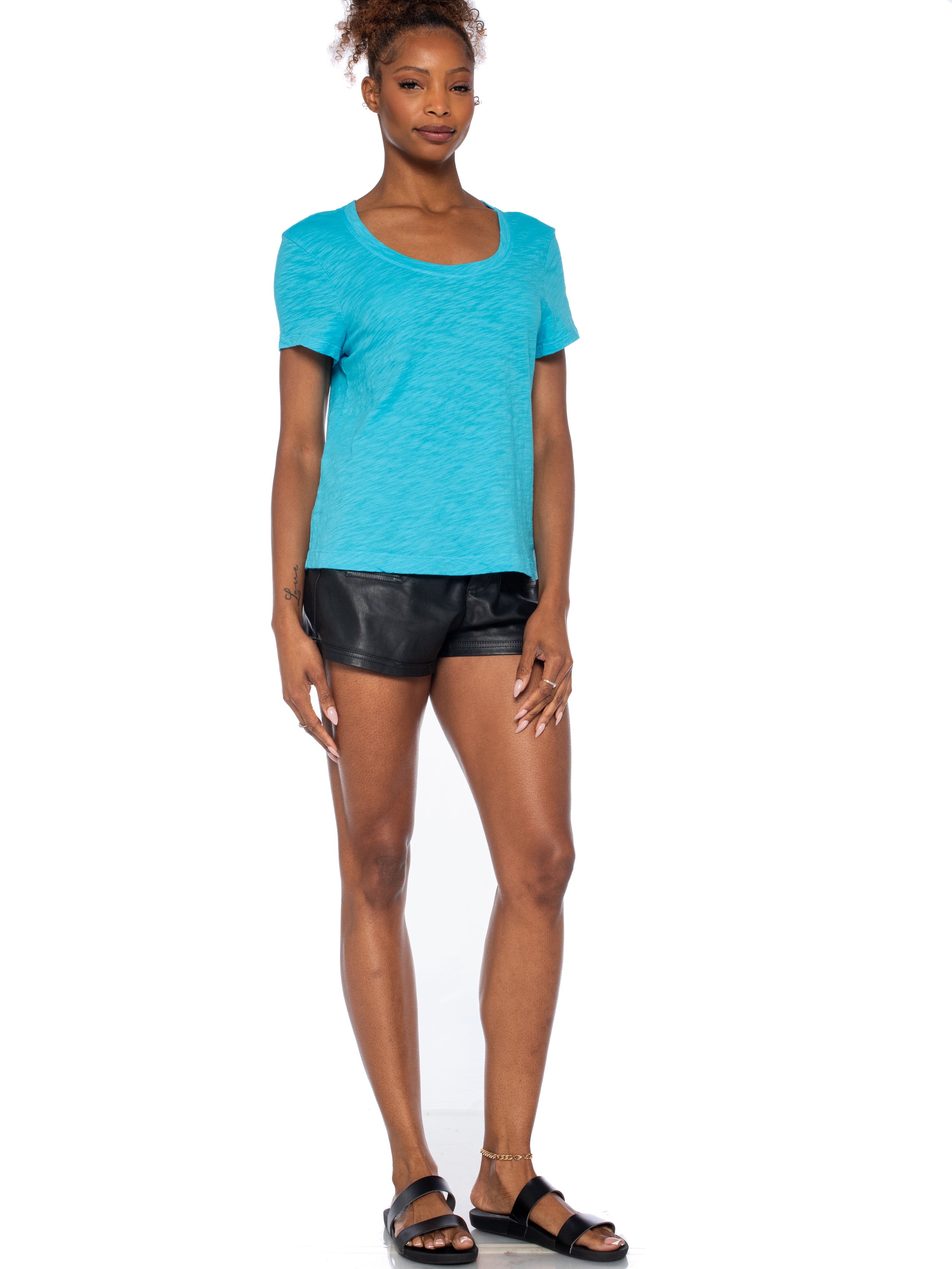 blue top#color_pacific-blue