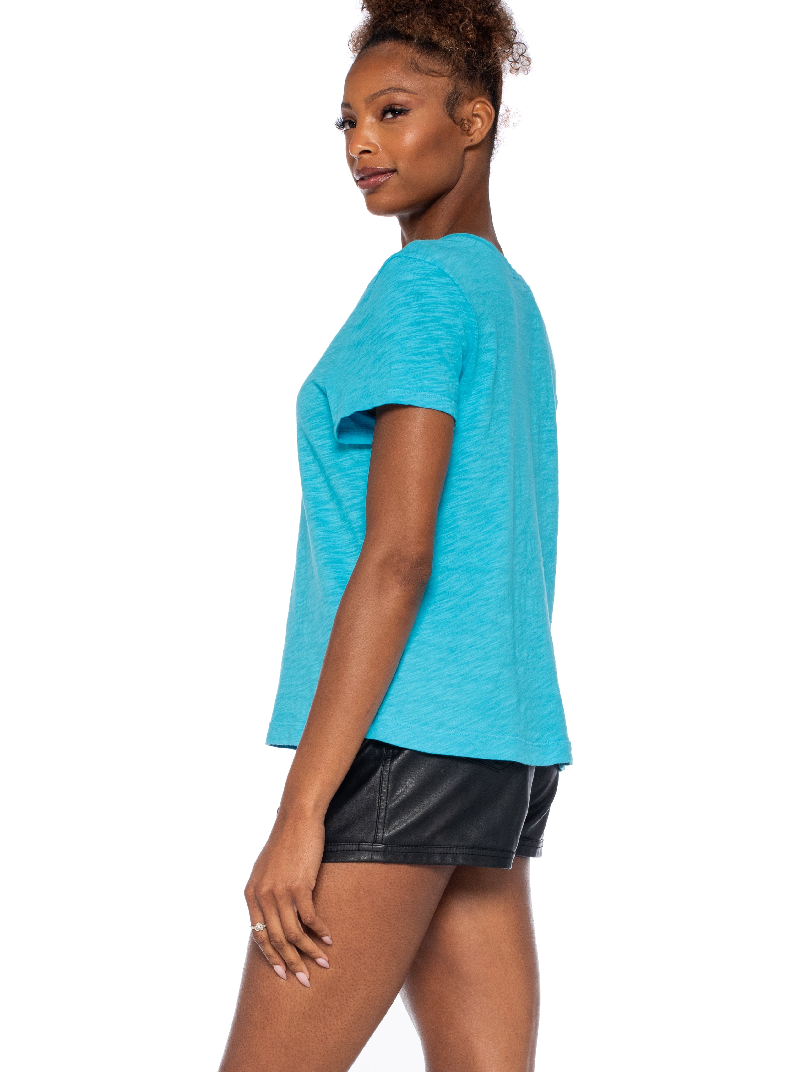 blue top#color_pacific-blue