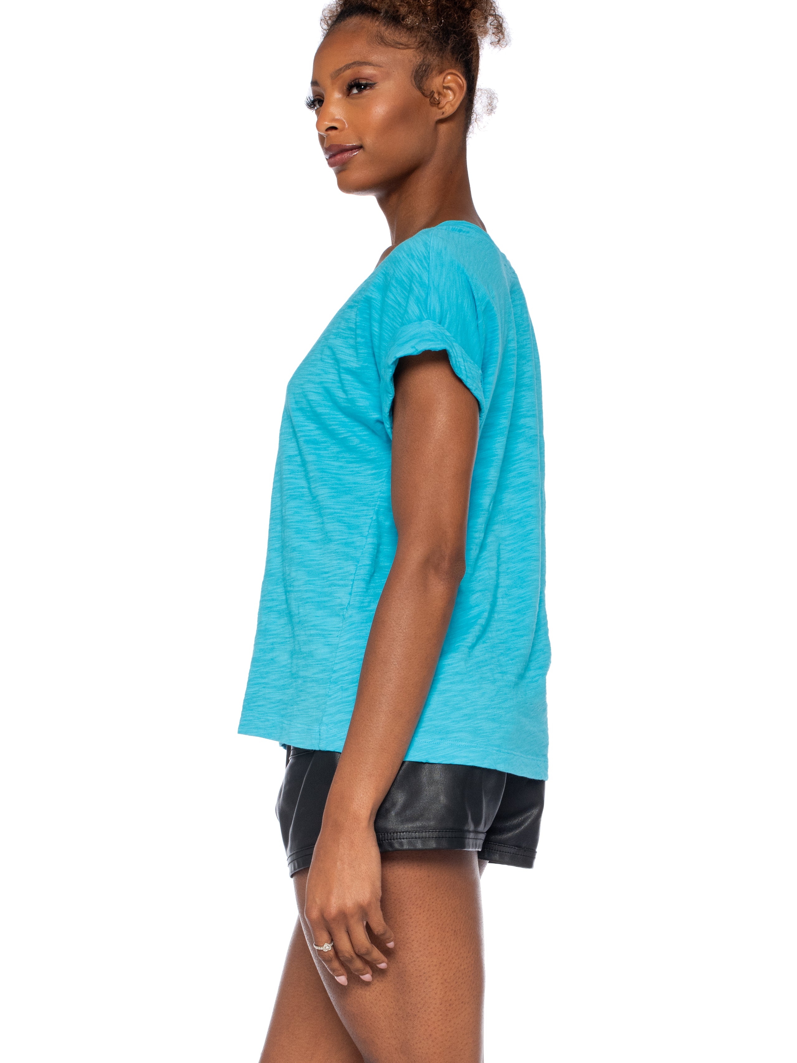 blue top#color_pacific-blue