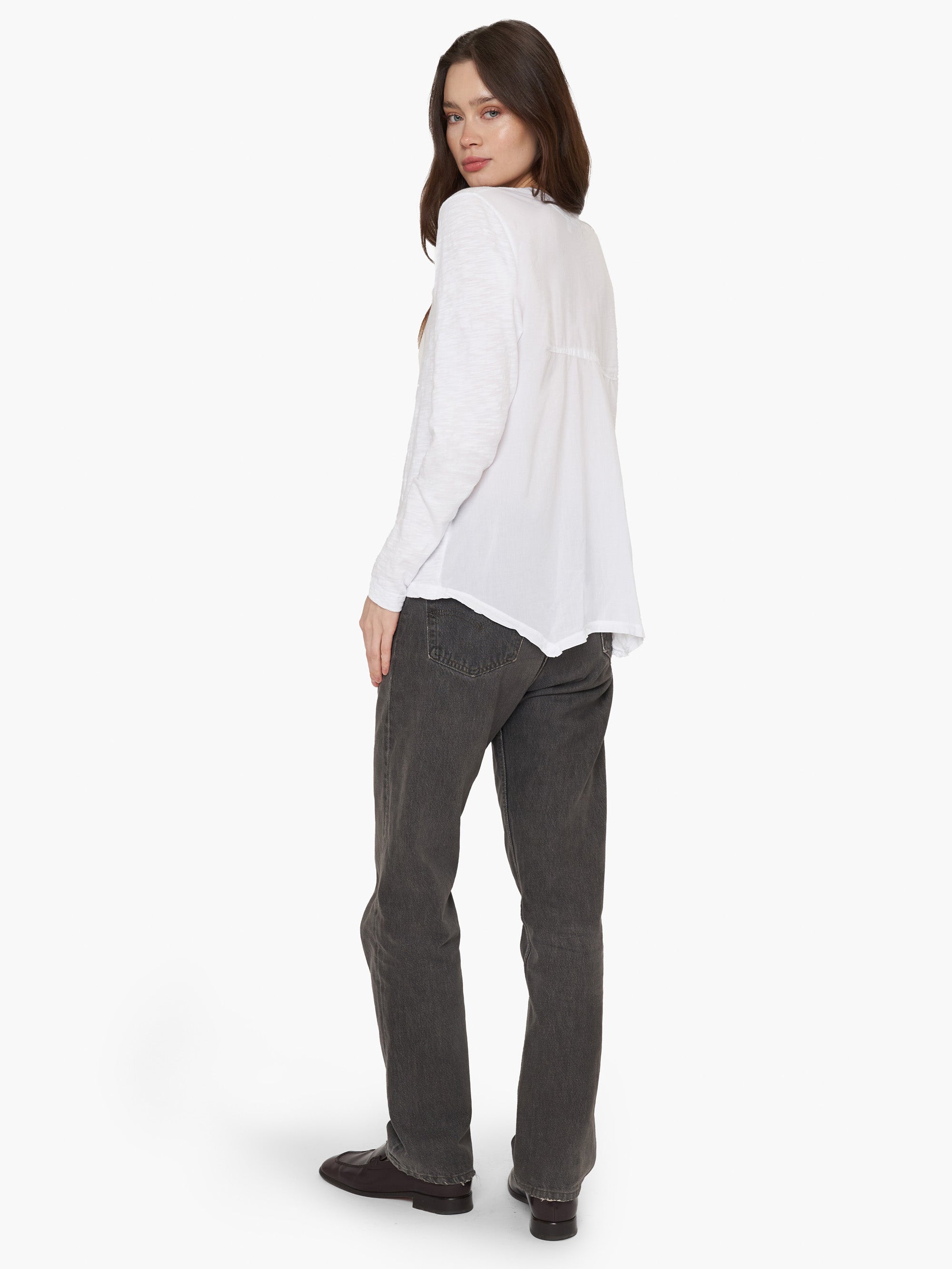 white top#color_white