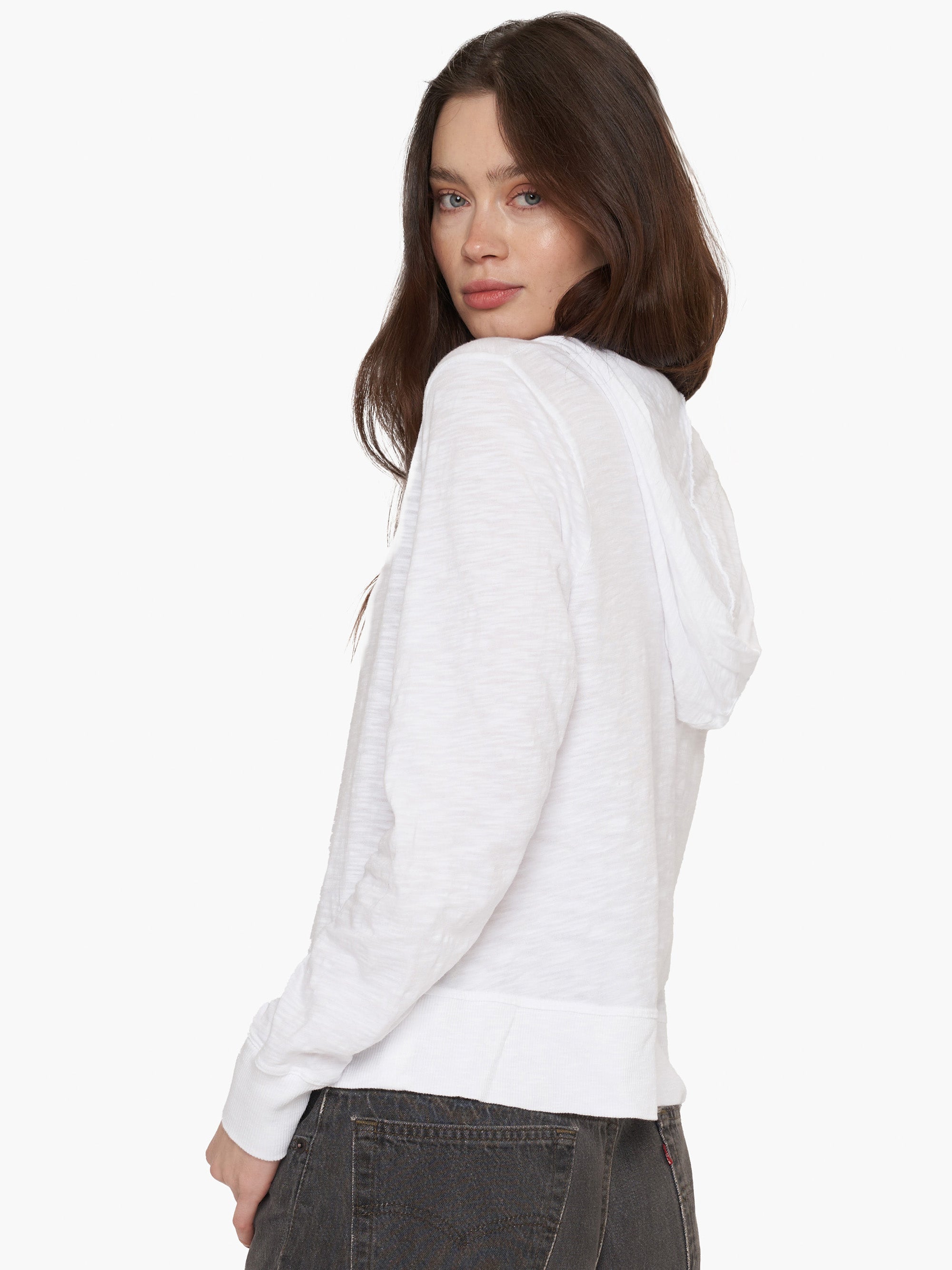 white top#color_white