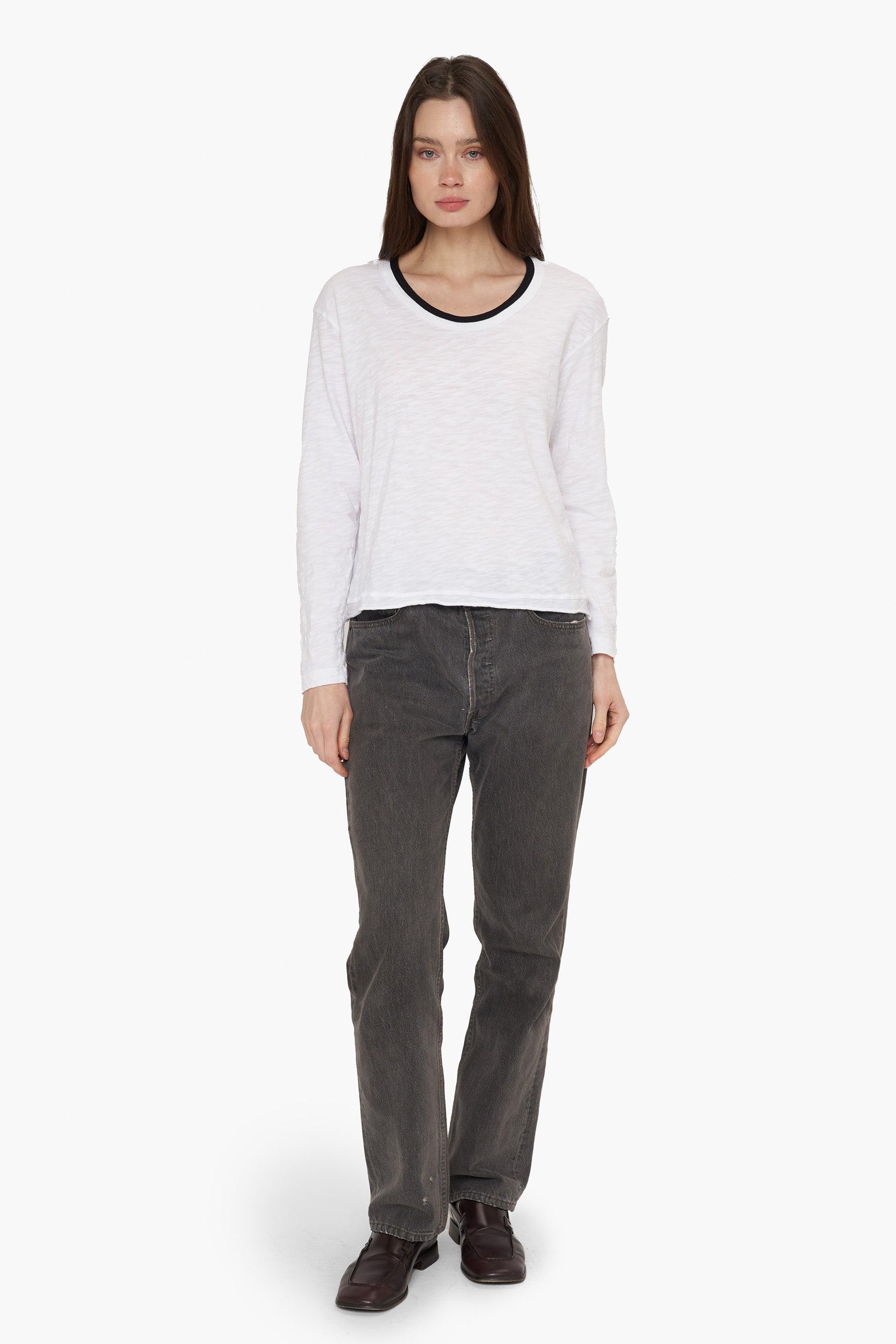 white/black top#color_white/black