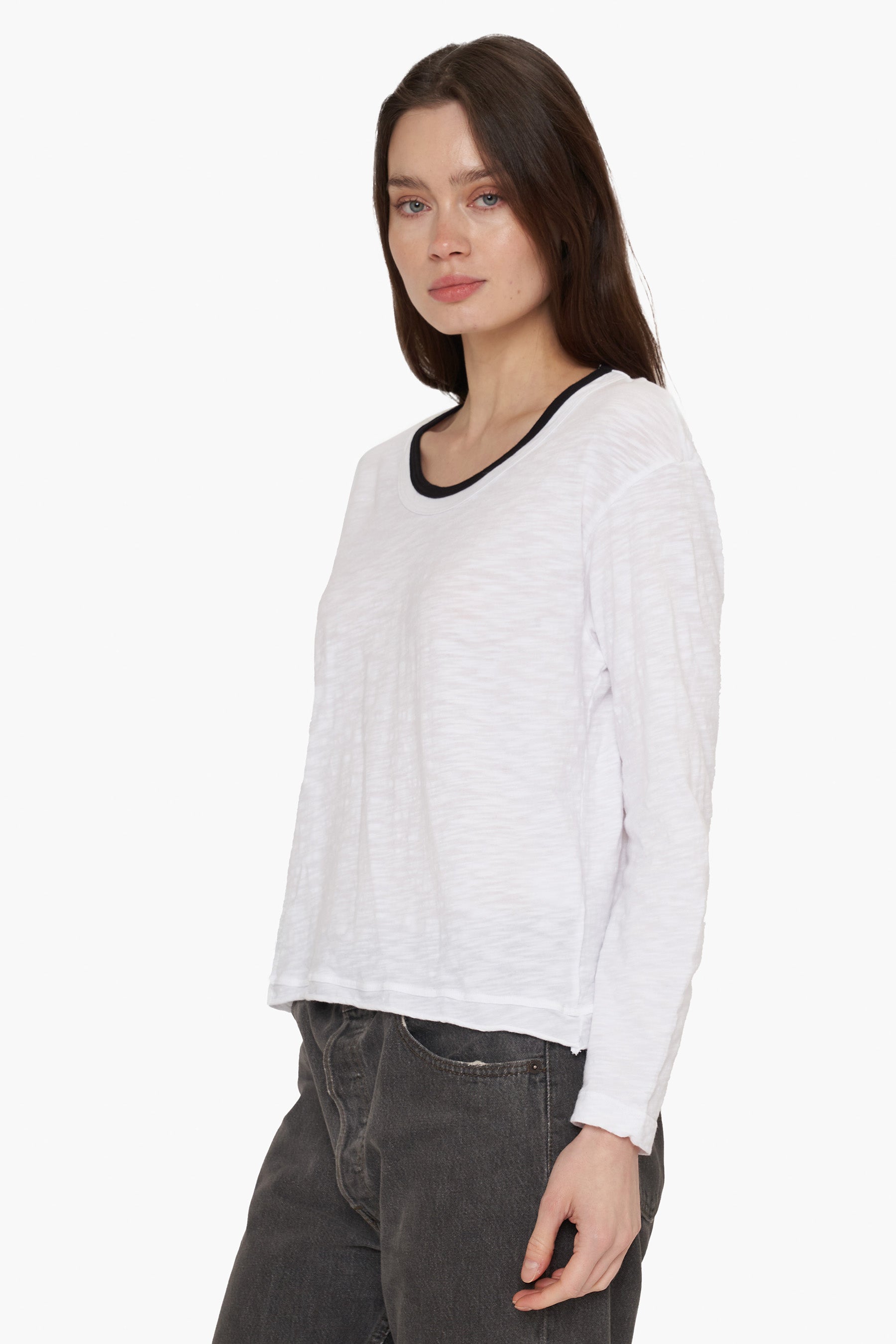 white/black top#color_white/black