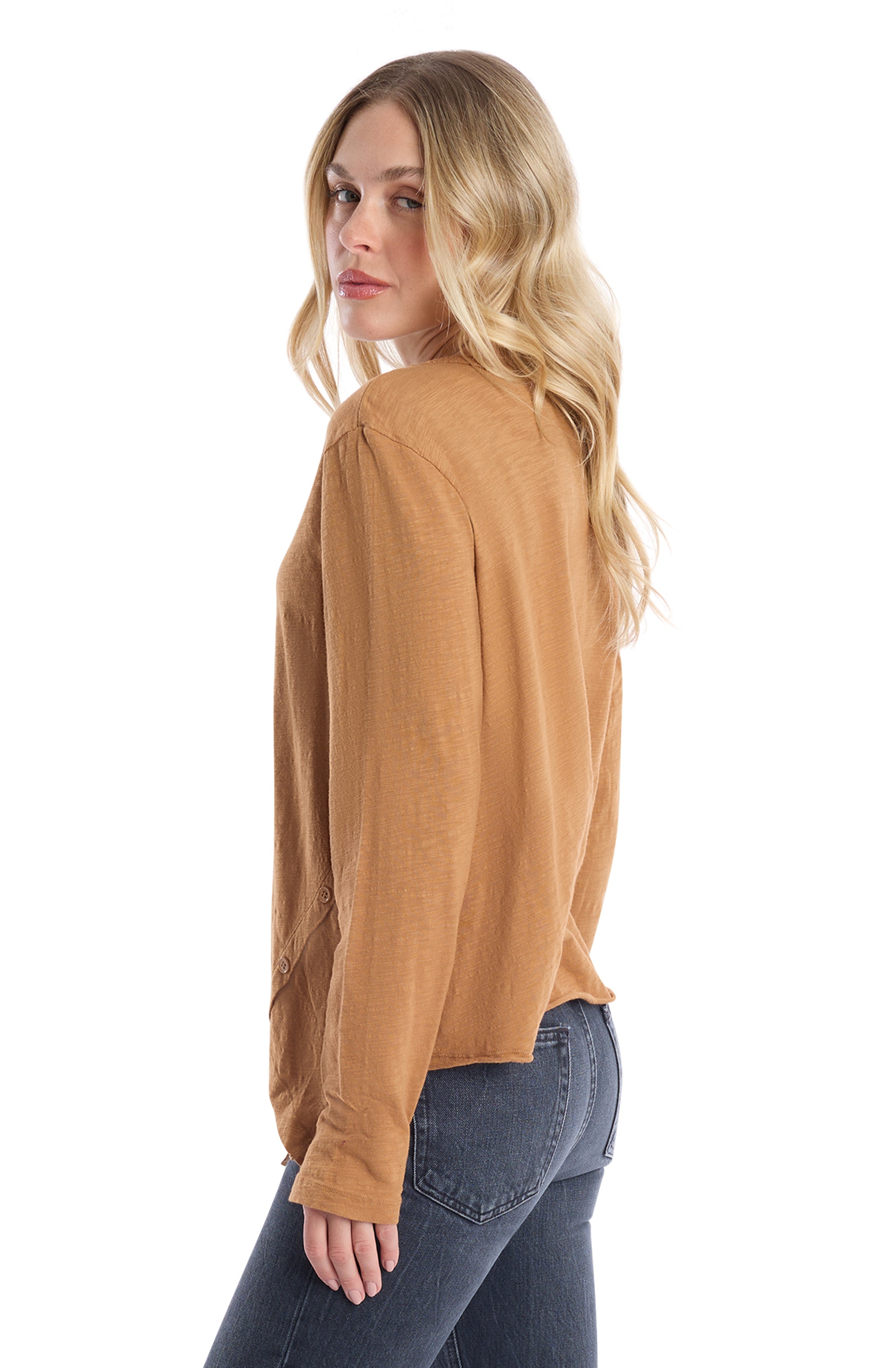 medium brown top#color_medium brown