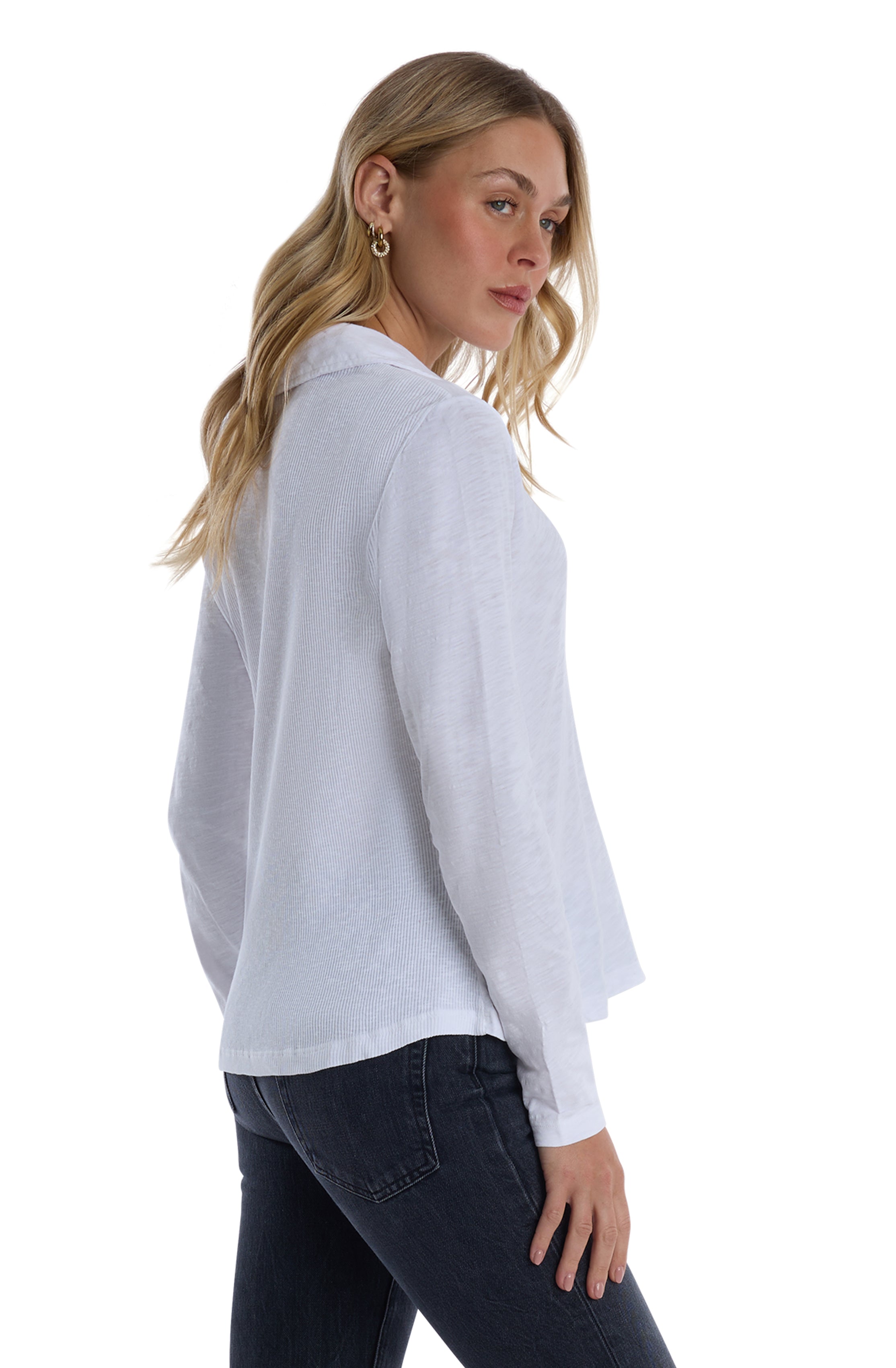 white top#color_white
