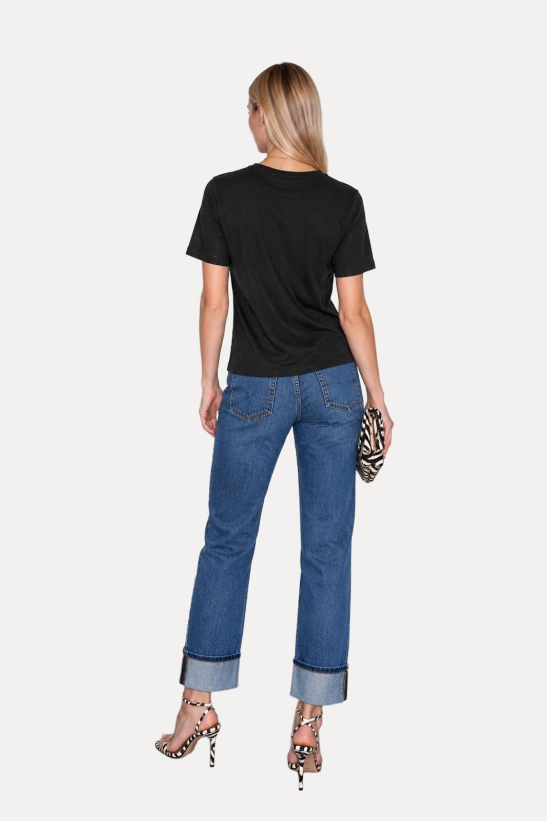 Elbow sleeve twisted details