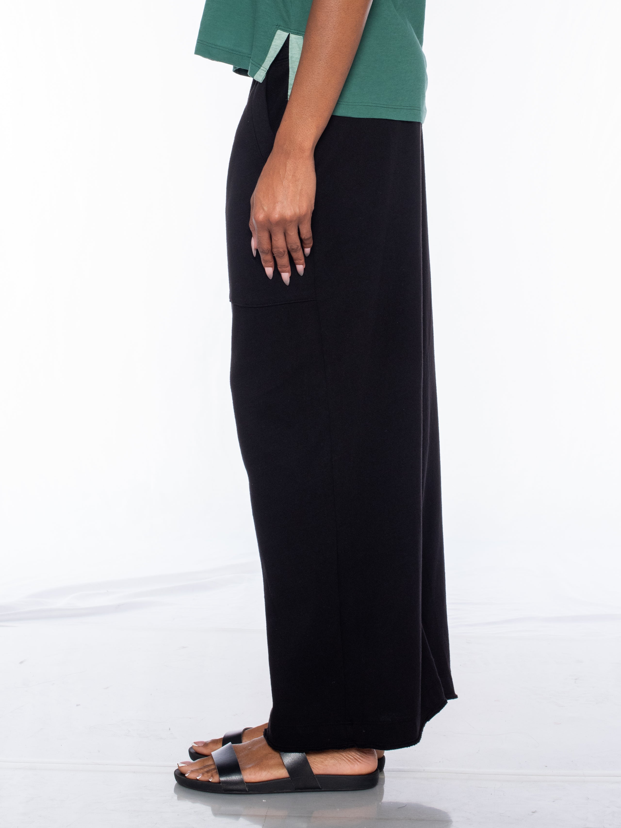 black pant#color_black