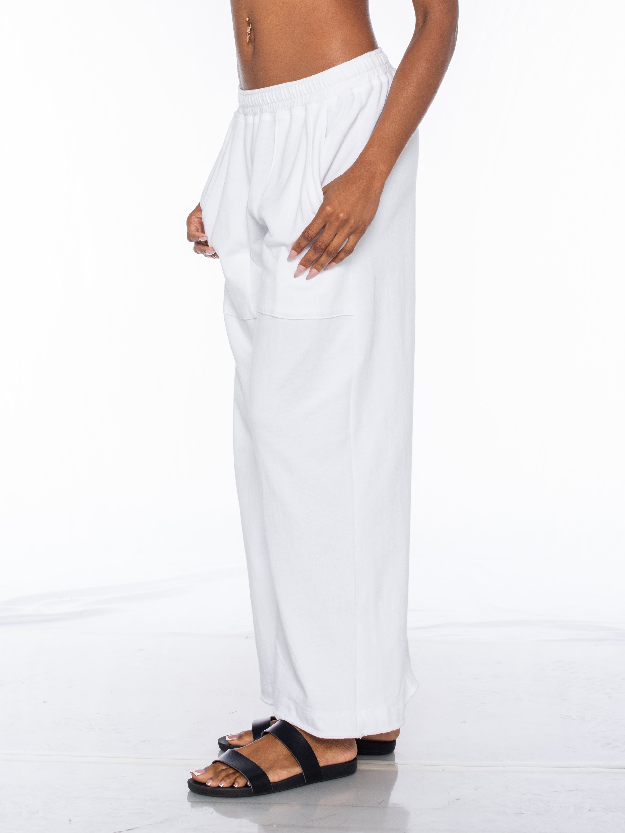 white pant#color_white