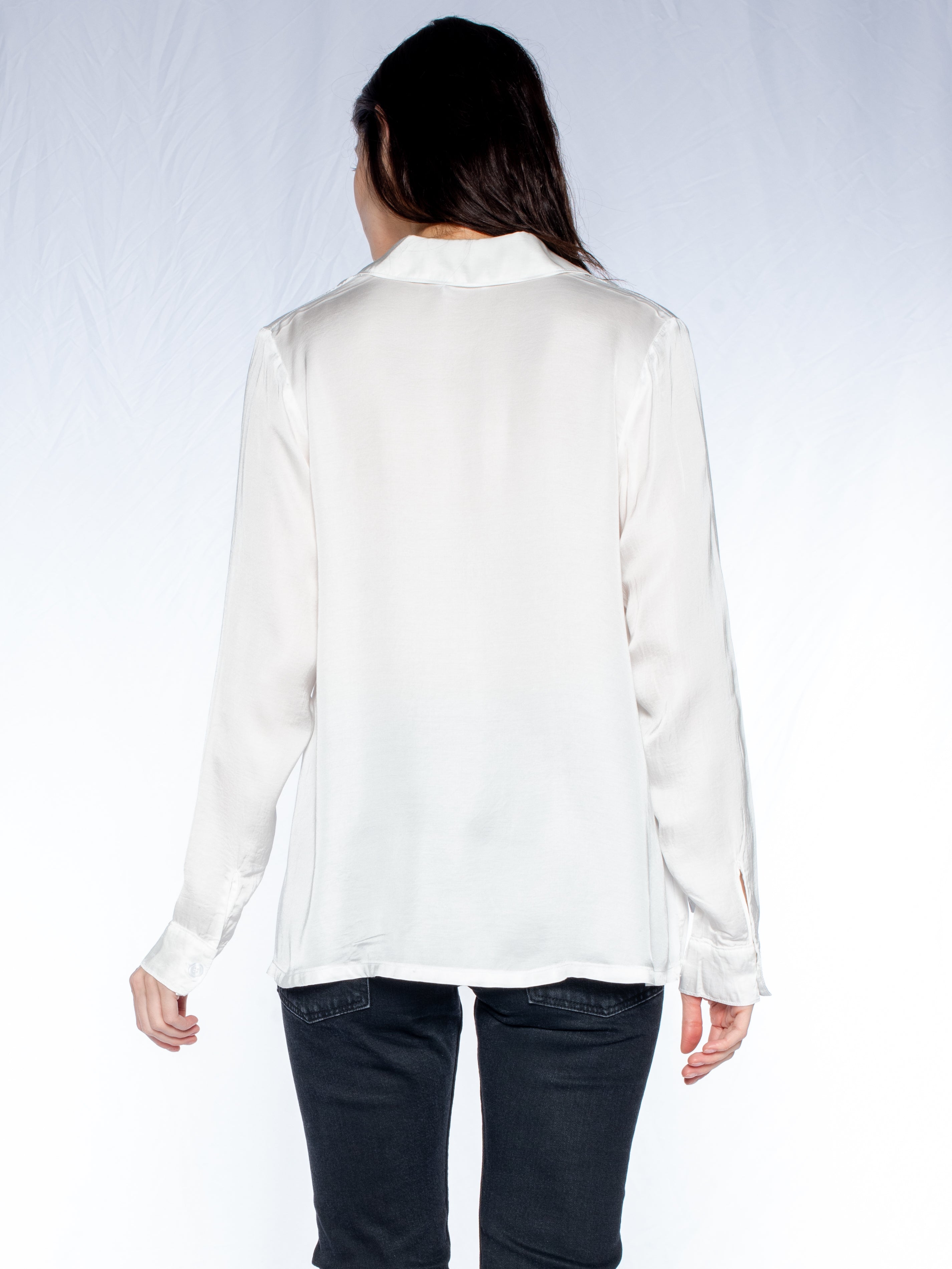 white top#color_winter white