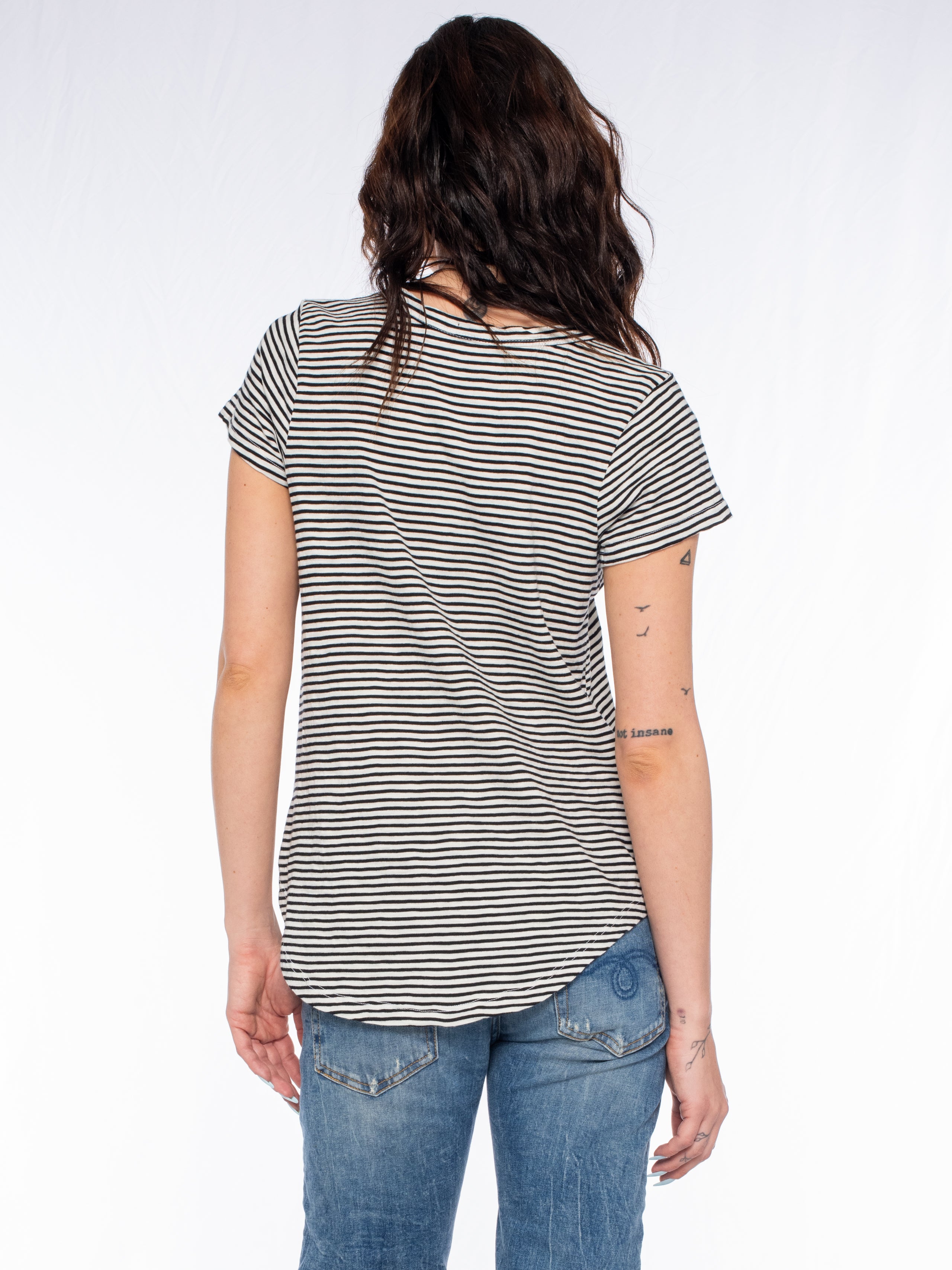 white top#color_salt-black
