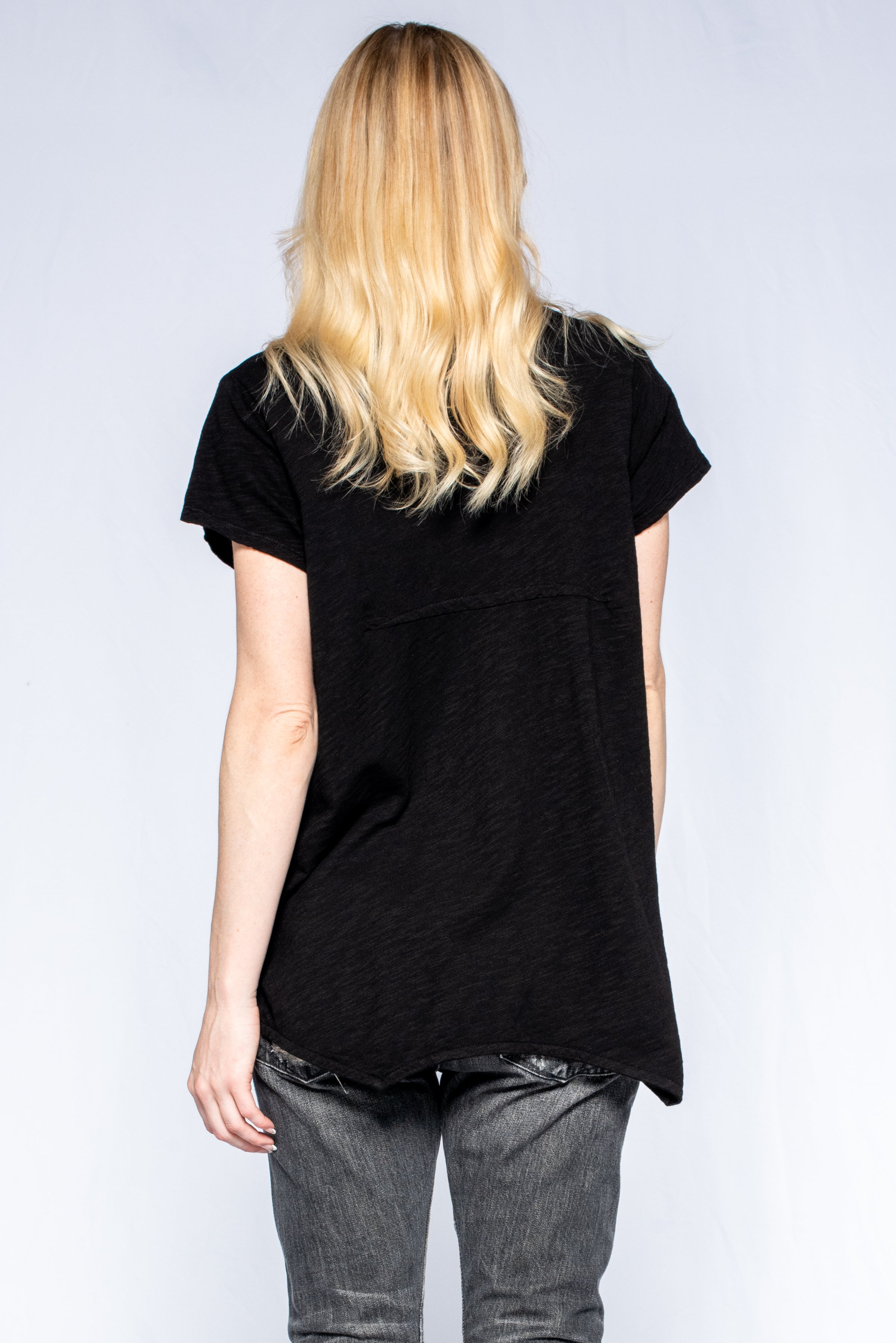 black top#color_black