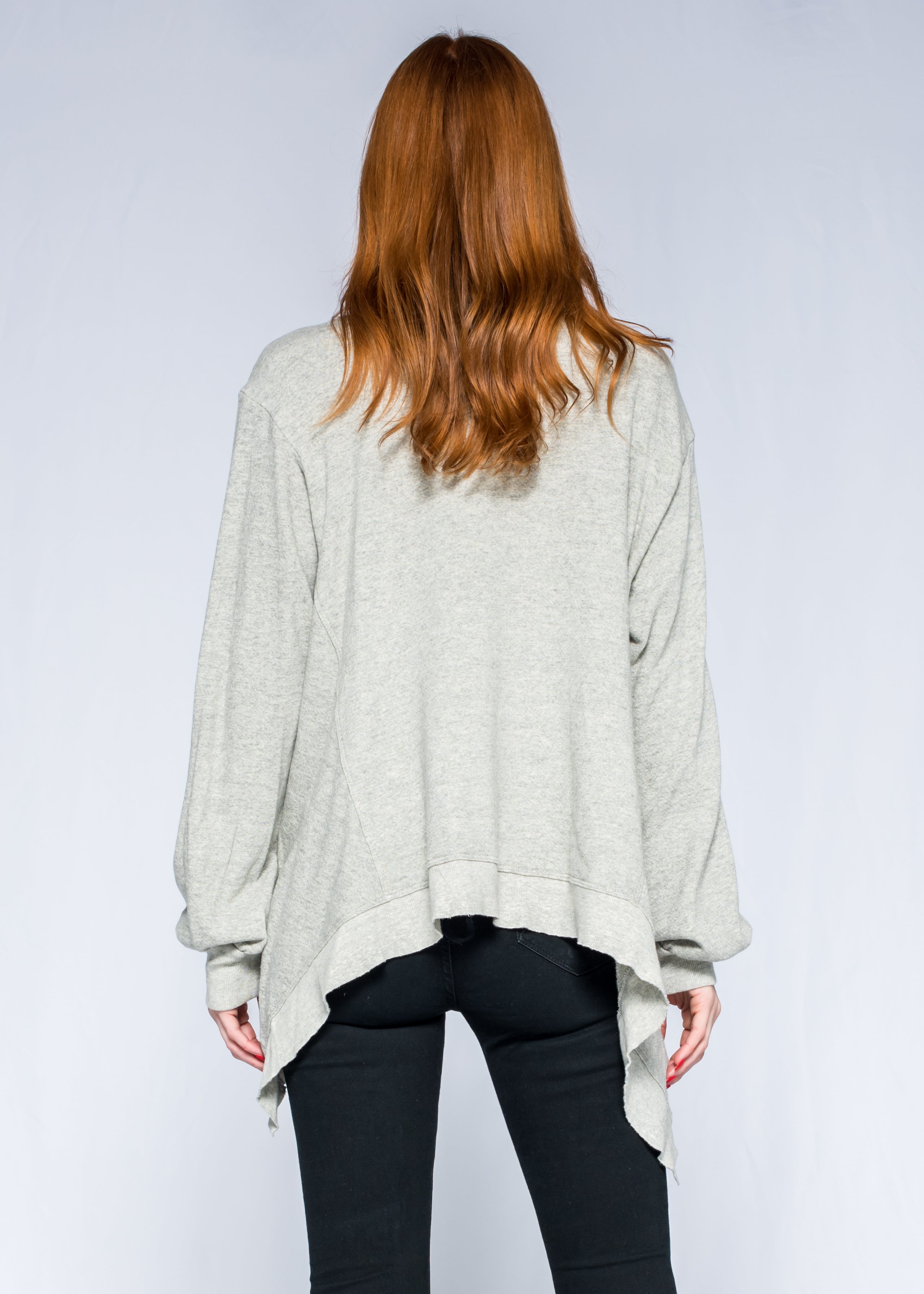 grey sweatshirt#color_grey heather