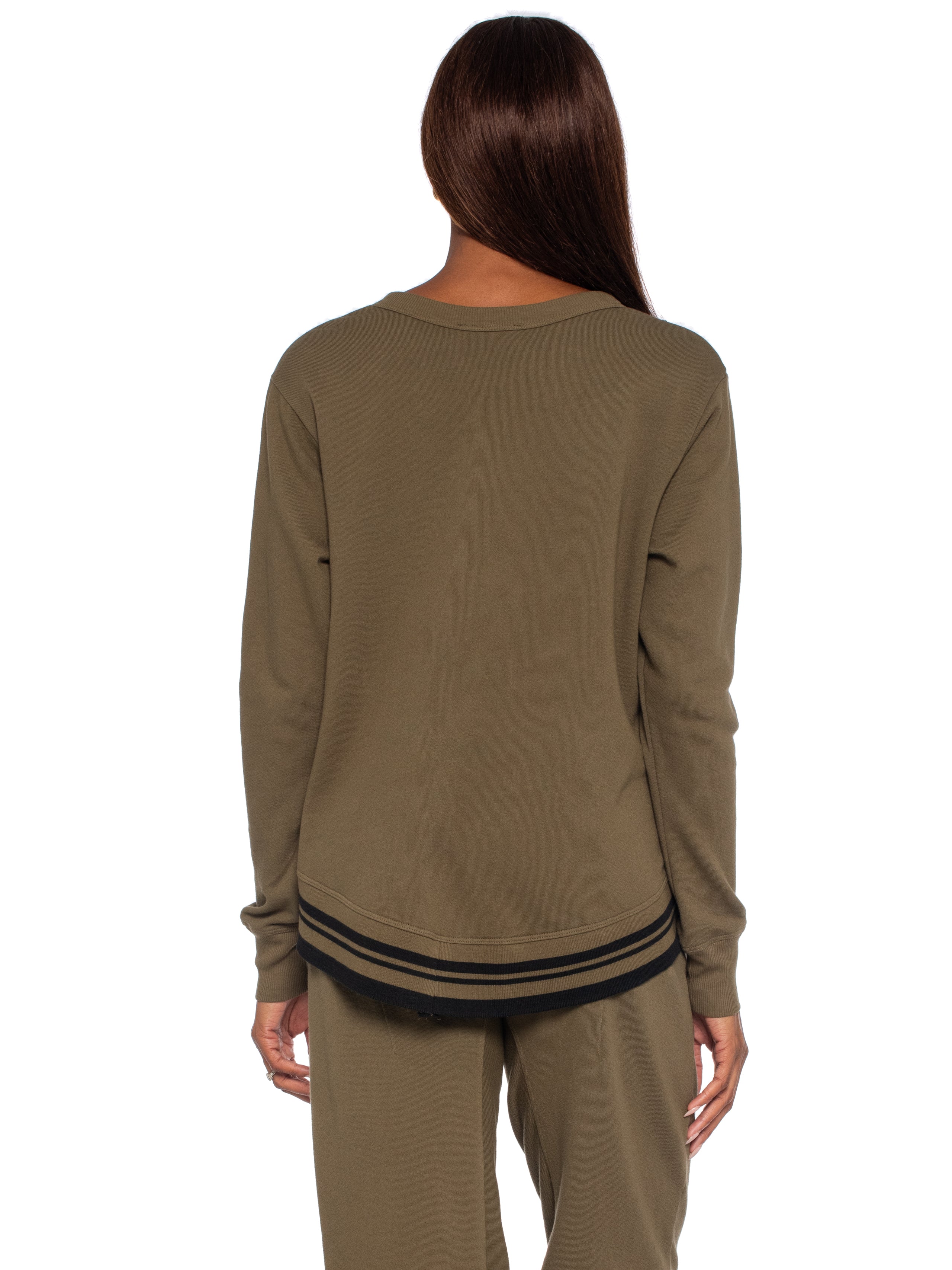 green sweatshirt#color_olive