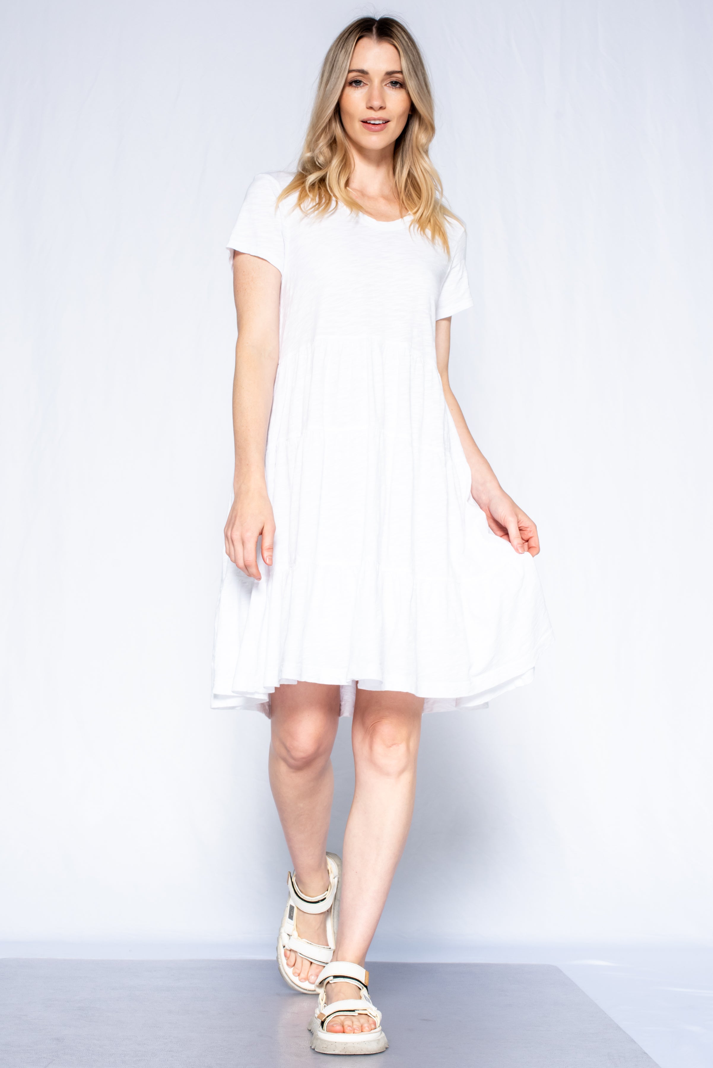 white dress#color_white