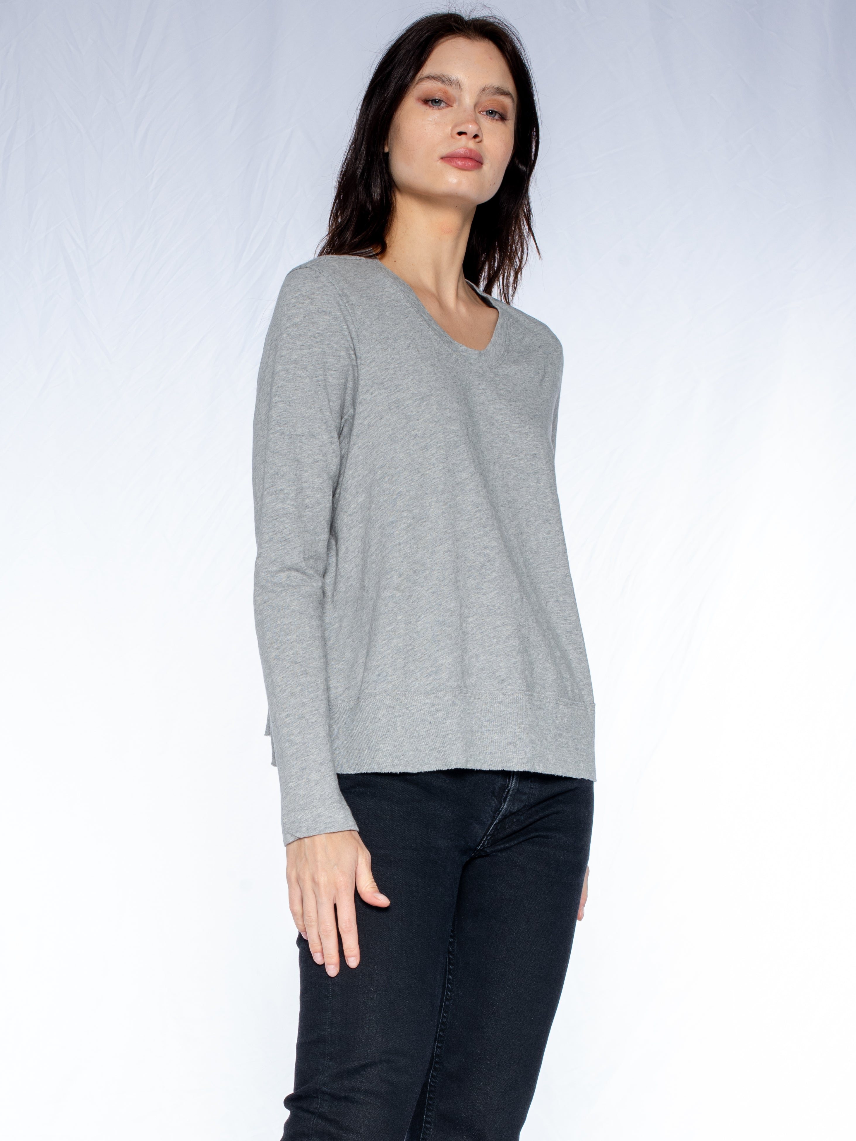 grey top#color_grey-heather