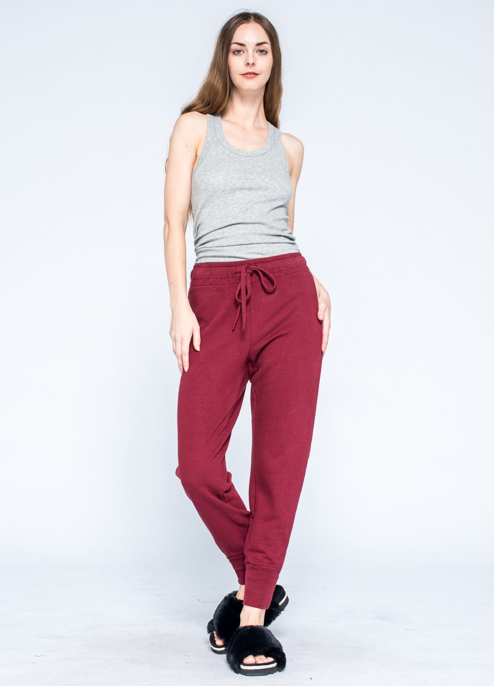 red pant#color_raisin