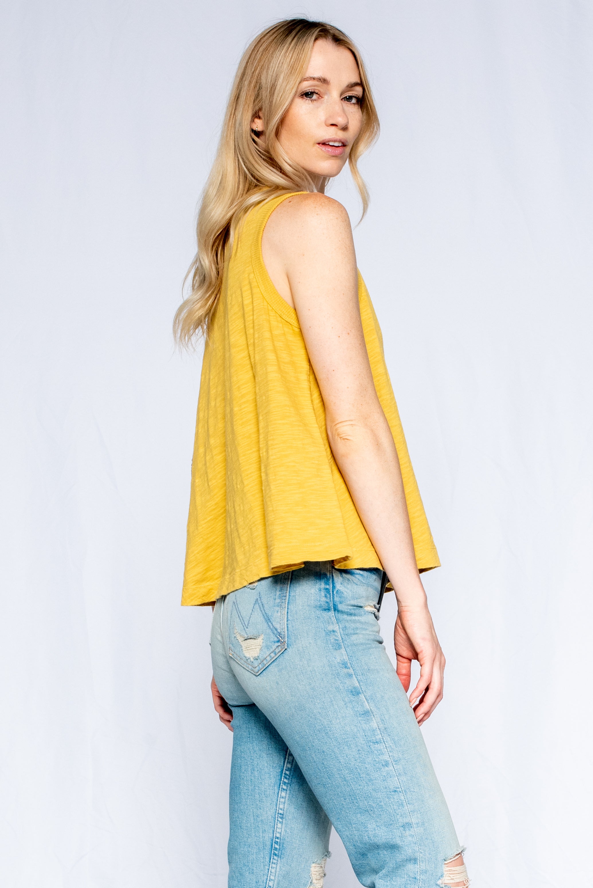 yellow top#color_sandalwood