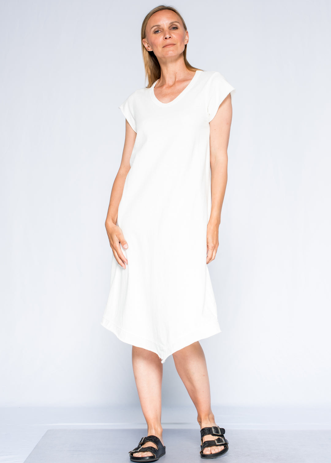 white dress#color_pigment-white